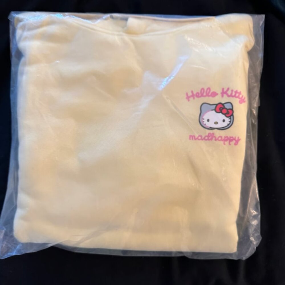Madhappy Hello Kitty - NWT, Large, Yellow